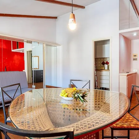 Livorno- Quartiere Venezia Lovely Apartment!